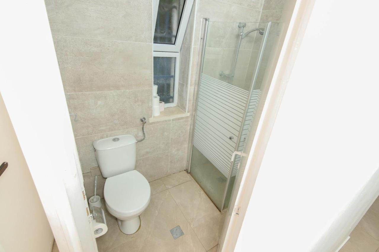 Jacob Hostel Jlm - Prime Location エルサレム エクステリア 写真
